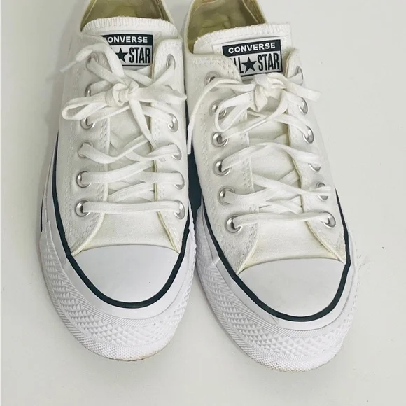 Converse Allstar White Canvas Sneakers with black stripes 👟👟 - Picture 7 of 7